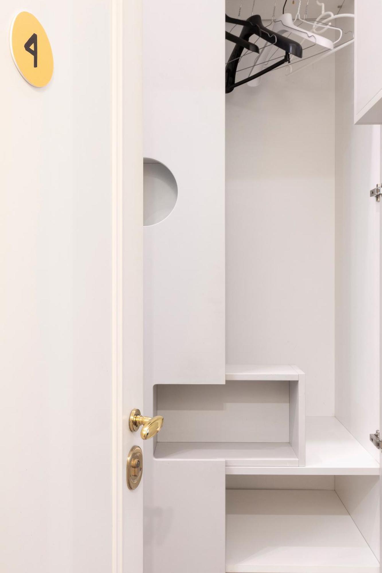 Vittore Rooms & Apartment มิลาน ภายนอก รูปภาพ